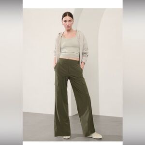 Athleta Brooklyn Heights High Rise Cargo Pants